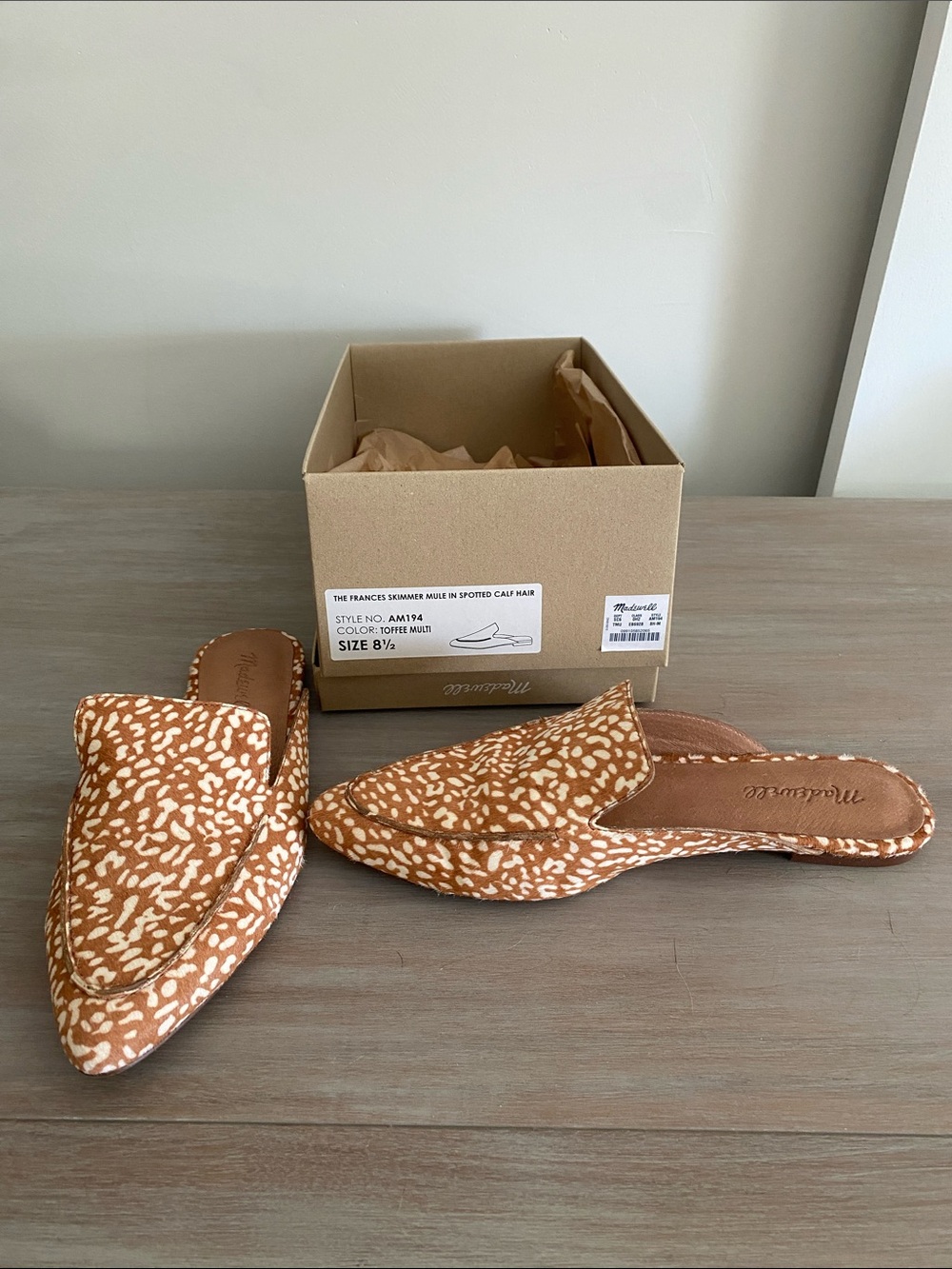 Madewell Tan & White Spotted Pointed Mule Slides